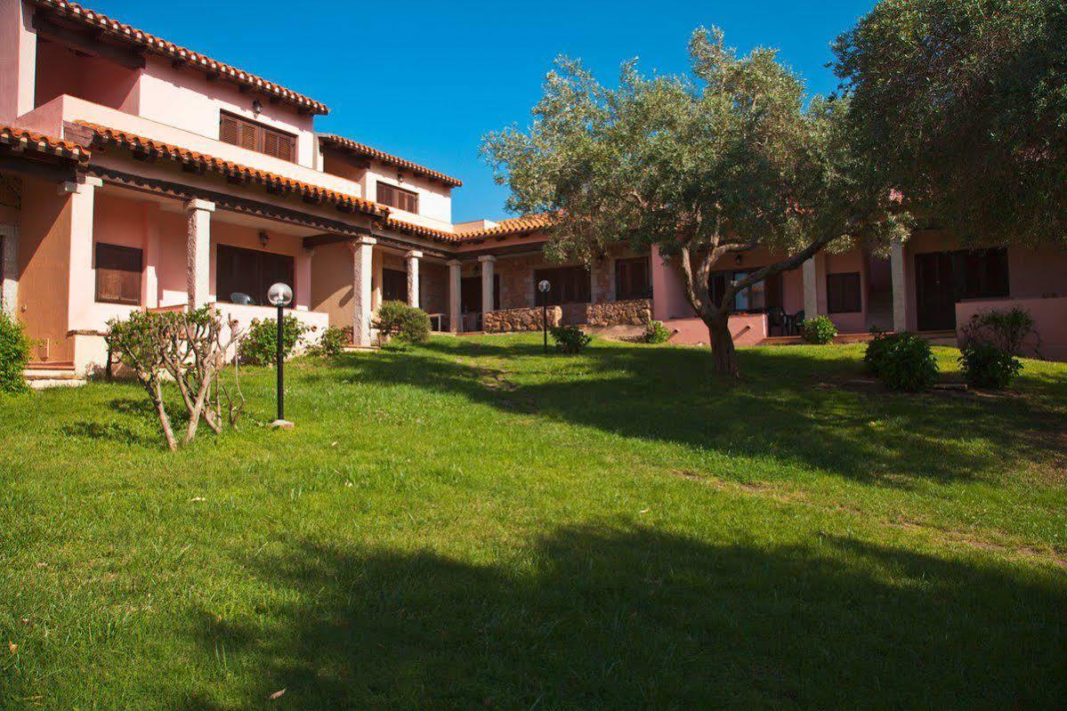Residence Approdo Verde San Teodoro  Exterior photo